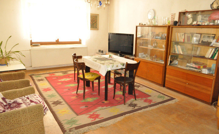 Rodinný dom v meste Krompachy - fotografia 4