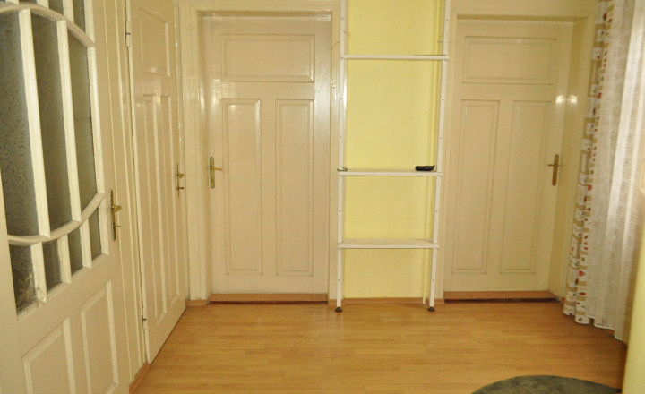 Rodinný dom v centre mesta Spišská Nová Ves - fotografia 9