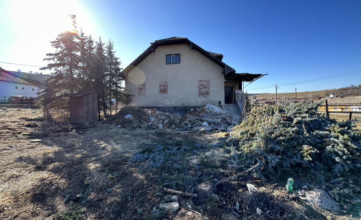 Rodinný dom Chrasť nad Hornádom, okr. Sp. Nová Ves - fotografia 11