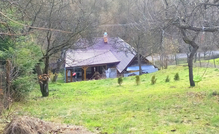 PREDANÉ - Rodinný dom alebo chalúpka pod lesom, 892 m2, Remetské Hámre - fotografia 13