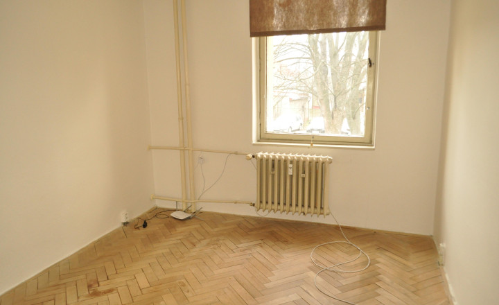 Byt 2+1 s loggiou, centrum Spišská Nová Ves - fotografia 10