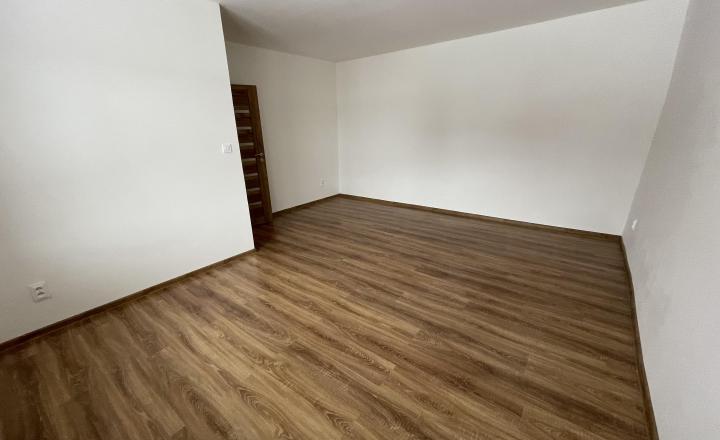 Dom v časti Tretí Hámor, časť Nálepkovo - fotografia 7