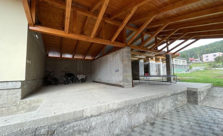 Rodinný dom v obci Dravce, okr. Levoča - fotografia 11