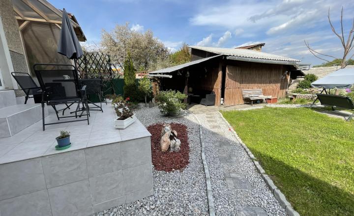 Rodinný dom v blízkosti centra mesta Sp. Nová Ves - fotografia 37