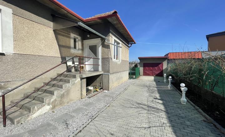 Rodinný dom v blízkosti centra mesta Sp. Nová Ves - fotografia 45