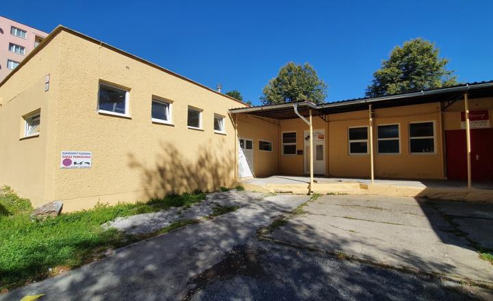Priestor na prenájom na sídl. Tarča, Sp. Nová Ves - fotografia 2