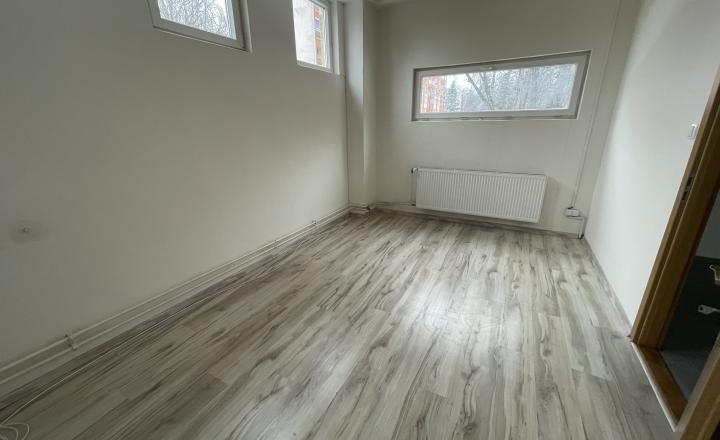 Priestor na prenájom na sídl. Tarča, Sp. Nová Ves - fotografia 6