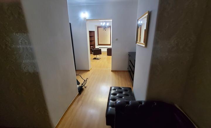 Prenájom komerčných nebytových priestorov v centre SNV - fotografia 5