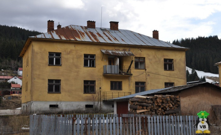 Obytný dom v obci Mlynky, okr. SNV - fotografia 8