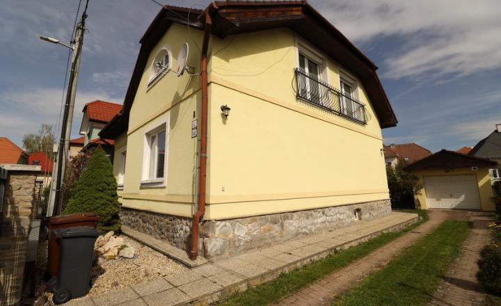 Rodinný dom v centre mesta Spišská Nová Ves - fotografia 3