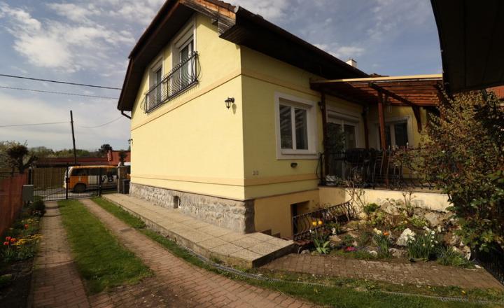 Rodinný dom v centre mesta Spišská Nová Ves - fotografia 4