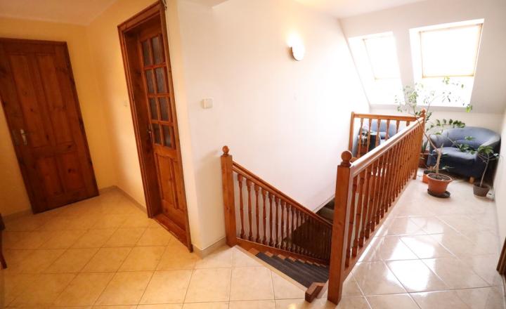 Rodinný dom v centre mesta Spišská Nová Ves - fotografia 32
