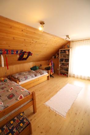 Rodinný dom v centre mesta Spišská Nová Ves - fotografia 35