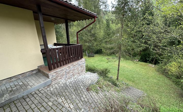 Chata s pozemkom na Čingove, okr. Sp. Nová Ves - fotografia 4