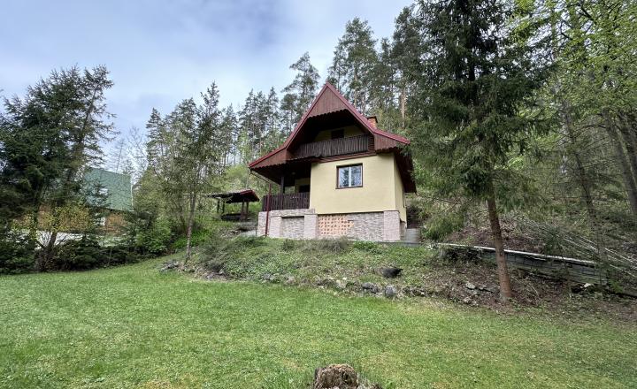 Chata s pozemkom na Čingove, okr. Sp. Nová Ves - fotografia 7