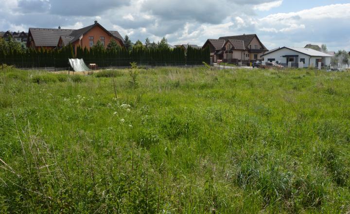 Stavebný pozemok vo Veľkej Lomnici - fotografia 3