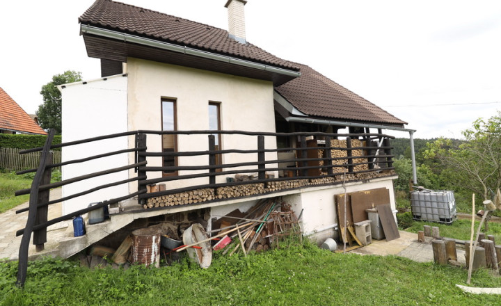 Rodinný dom v lokalite Závada, obec Levoča - fotografia 28
