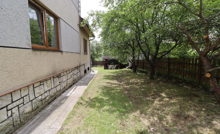 Rodinný dom v obci Markušovce, okres Spišská Nová Ves - fotografia 21