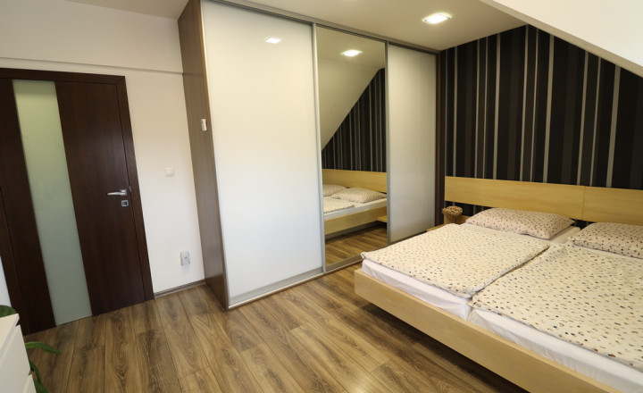 4 – izbový mezonetový byt s balkónom v centre mesta Spišská Nová Ves - fotografia 37