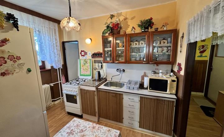 Byt 3+1 s balkónom v obci Jablonov okr. Levoča - znížená cena - fotografia 12