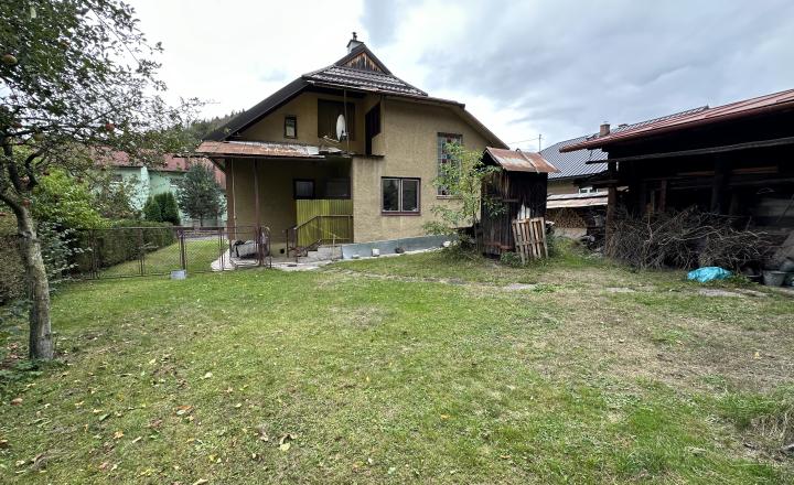 Rodinný dom v obci Nálepkovo, okr. Gelnica - fotografia 8