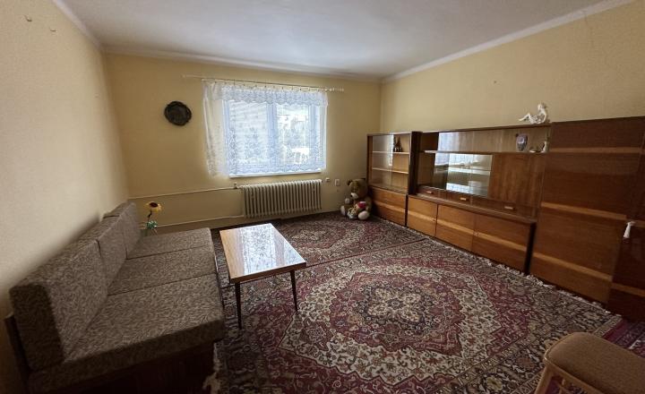 Rodinný dom v obci Nálepkovo, okr. Gelnica - fotografia 11