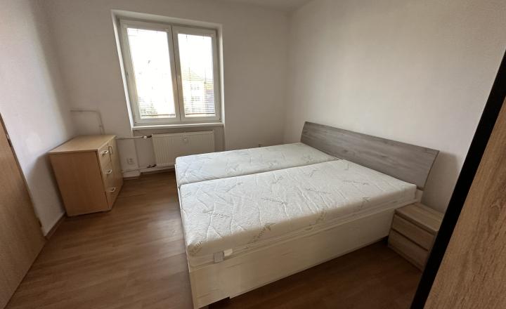 Byt 2+1 s balkónom centrum, Sp. Nová Ves - fotografia 8