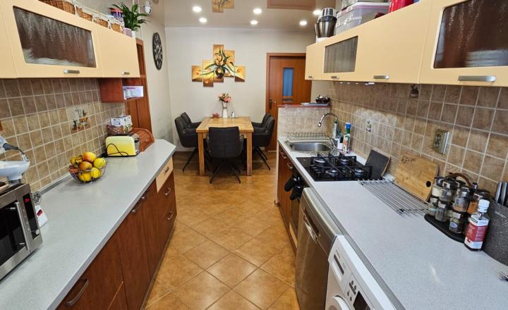 Byt 3+1 s balkónom na sídlisku Mier, Spišská Nová Ves - fotografia 4