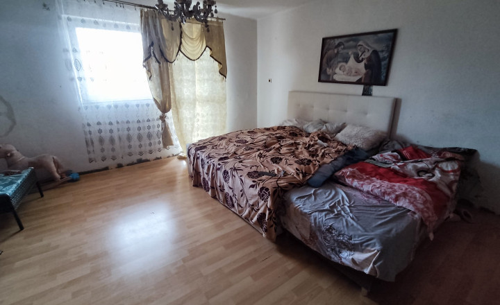 Rodinný dom v obci Helcmanovce - fotografia 17