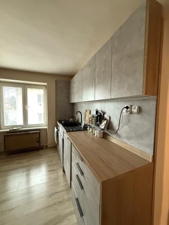 Byt 2+1 s balkónom prerobený na 3.izbový sídl. Rozvoj, Levoča - fotografia 3