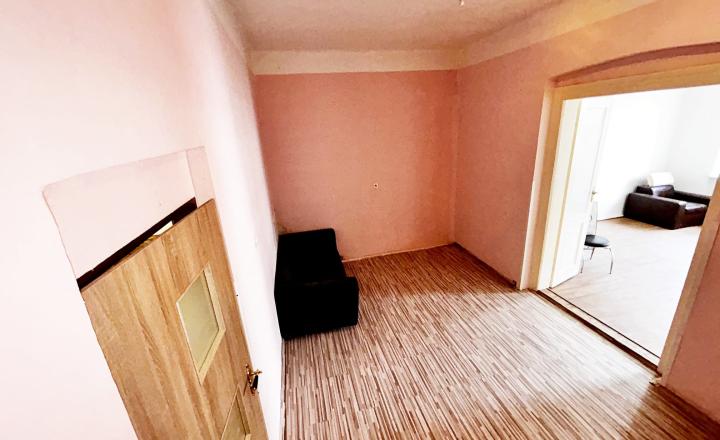 Byt 2+1 v blízkosti centra mesta Spišská Nová Ves - fotografia 10