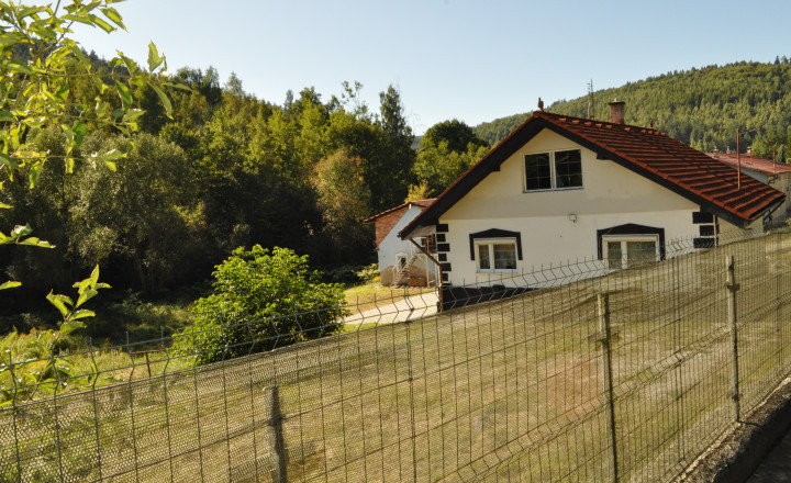 Rodinný dom v obci Rudňany, okr. Sp. Nová Ves - fotografia 34
