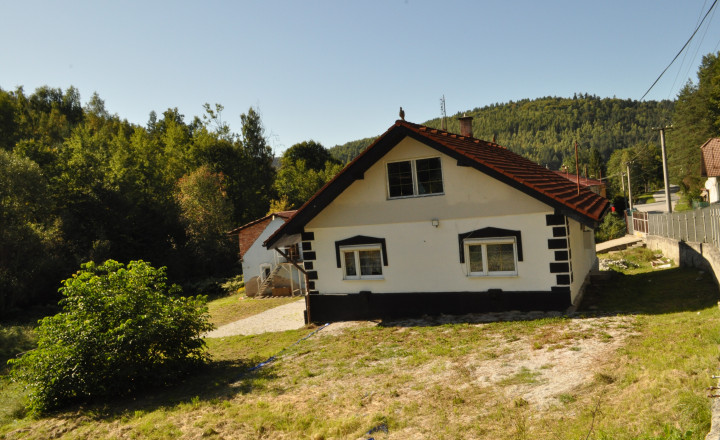 Rodinný dom v obci Rudňany, okr. Sp. Nová Ves - fotografia 35