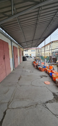 Prenájom haly s kanceláriou, Radlinského ulica, Spišská Nová Ves - fotografia 1
