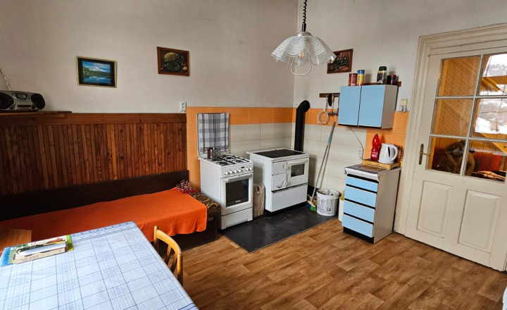 Rodinný dom v obci Rudňany - fotografia 11