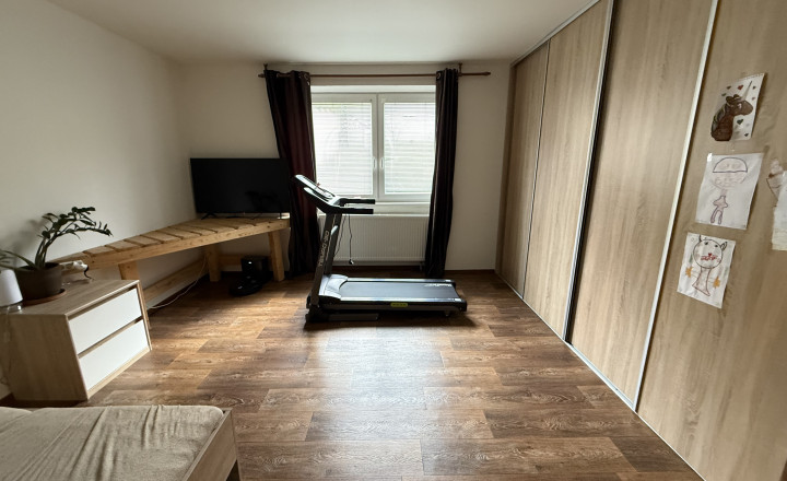 Rodinný dom v obci Rudňany, okr. Sp. Nová Ves - fotografia 12