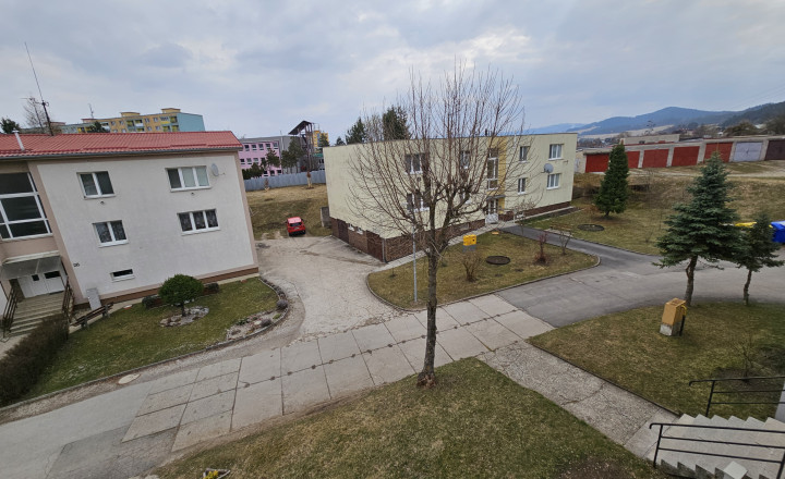 Byt 3+1 s loggiou a vlastným kúrením na sídlisku Tarča, Spišská Nová Ves - fotografia 26