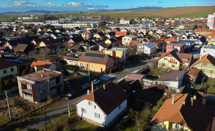 Rodinný dom v obci Smižany, okr. Sp. Nová Ves - fotografia 1