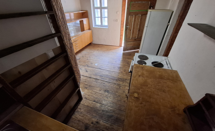 Rodinný domček s rôznym využitím - Letanovce - fotografia 16