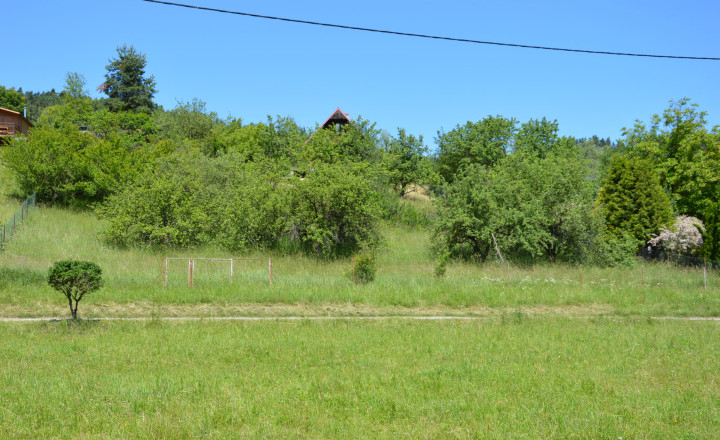 Pozemok s drevenicou v lokalite Jamnický Mlyn - fotografia 7