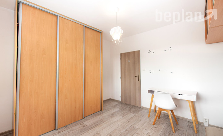 Moderný a kompletne zrekonštruovaný 3-izbový byt na sídlisku Mier v Spišskej Novej Vsi - fotografia 7