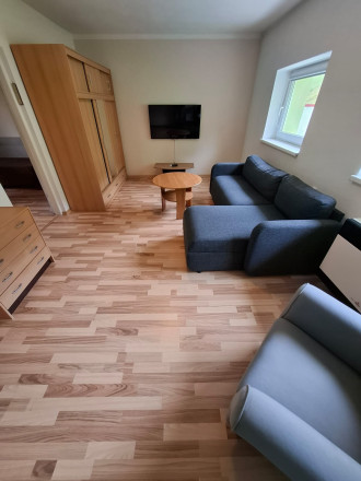 Útulný rodinný dom so záhradou v obci Rudňany - fotografia 4