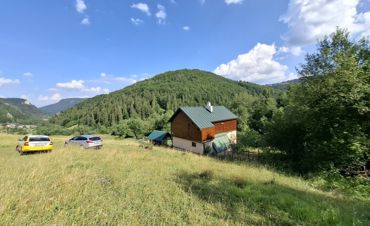 Veľkorysá chata s výnimočným súkromím v objatí prírody - fotografia 45