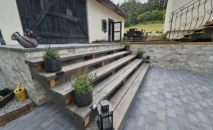 Vidiecke sídlo s pozemkom 11 903 m², herňou, garážou v obci Nálepkovo, v pokojnej časti Zahajnica, okres Gelnica - fotografia 58