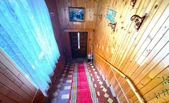Rodinný dom Trhovište, 1192 m2 - fotografia 7