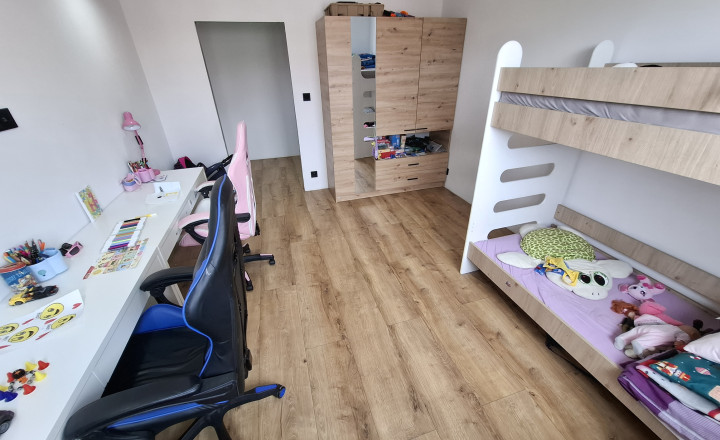 3-izbový byt s loggiou po kompletnej rekonštrukcii - Západ 1 - fotografia 17