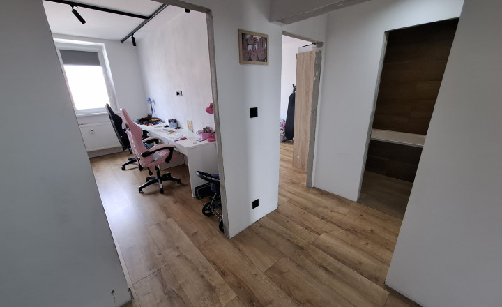 3-izbový byt s loggiou po kompletnej rekonštrukcii - Západ 1 - fotografia 22