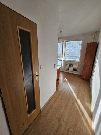 Byt 1+1 s loggiou na sídlisku Západ, Spišská Nová Ves - fotografia 13