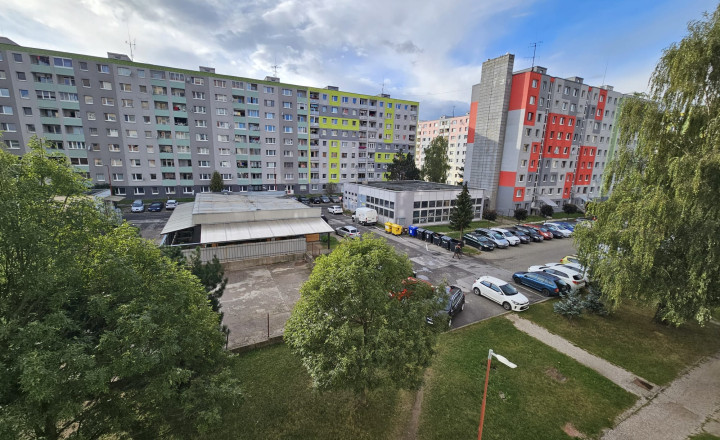 Byt 1+1 s loggiou na sídlisku Západ, Spišská Nová Ves - fotografia 6