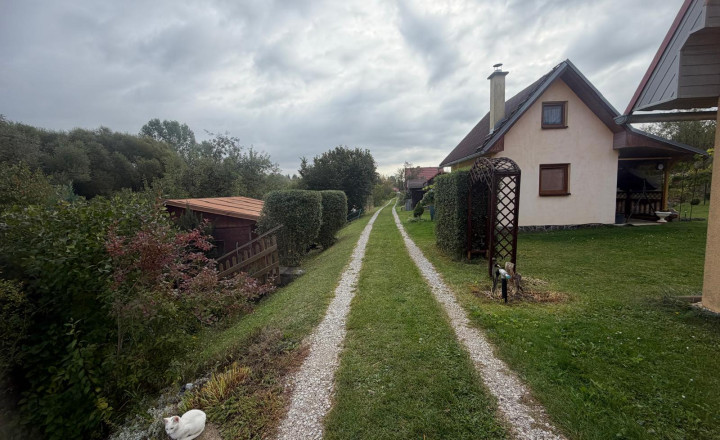 Záhradka v záhradkárskej oblasti Brusník, Sp. Nová Ves - fotografia 12